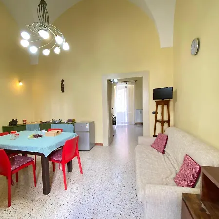Corso Roma House アパート *