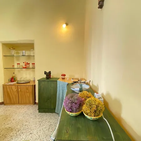 Corso Roma House アパート
